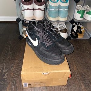 OFF WHITE AIR FORCE 1 LOW BLACK SIZE 10